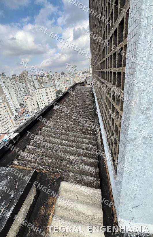 Reforma de Telhado · Cond. Queen Margareth e King Henry VI · Cerqueira César