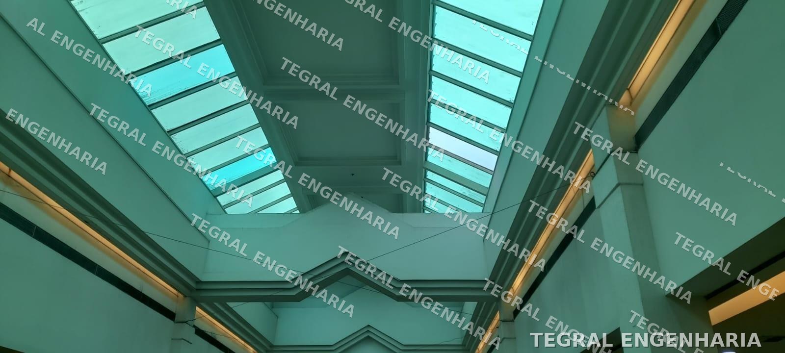 Cobertura em Vidro Laminado · Shopping Continental · São Paulo